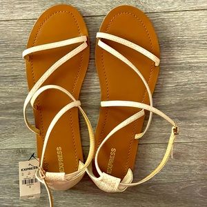 Express Sandals New still with tag❗️